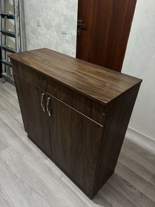 Обувница в хорошем состоянии