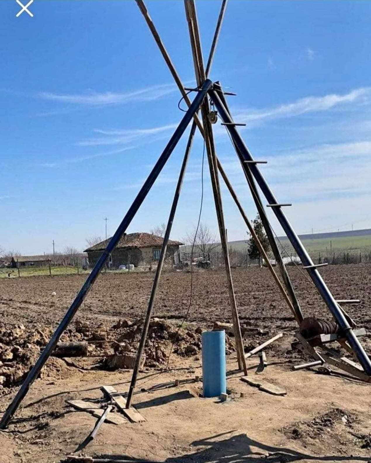 Foraje puturi de mica si medie adancime , curatari si prelungiri
