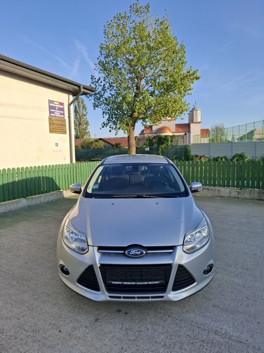 Ford Focus TDCI 2014 . 116 cai
