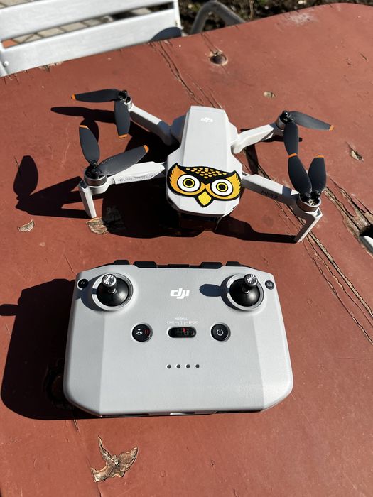 Vand Drona DJI Mini 2 Fly More Combo