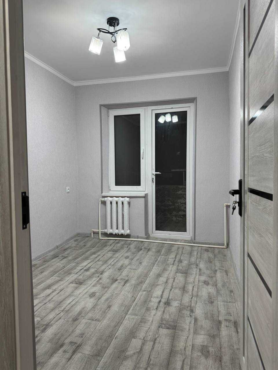 Срочно! 2/5/5 ул. Фитрата. Заправка Мустанг. 40м2. Ремонт. Авиагородок