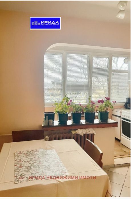 Тристаен апартамент в Надежда 3