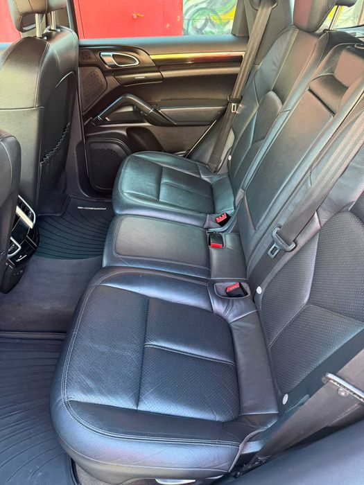 Porsche Cayenne 2011 / 3.0d / euro 5