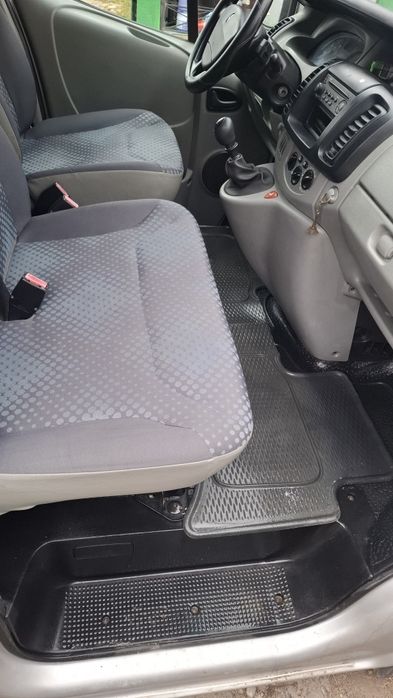 Renault trafic 2