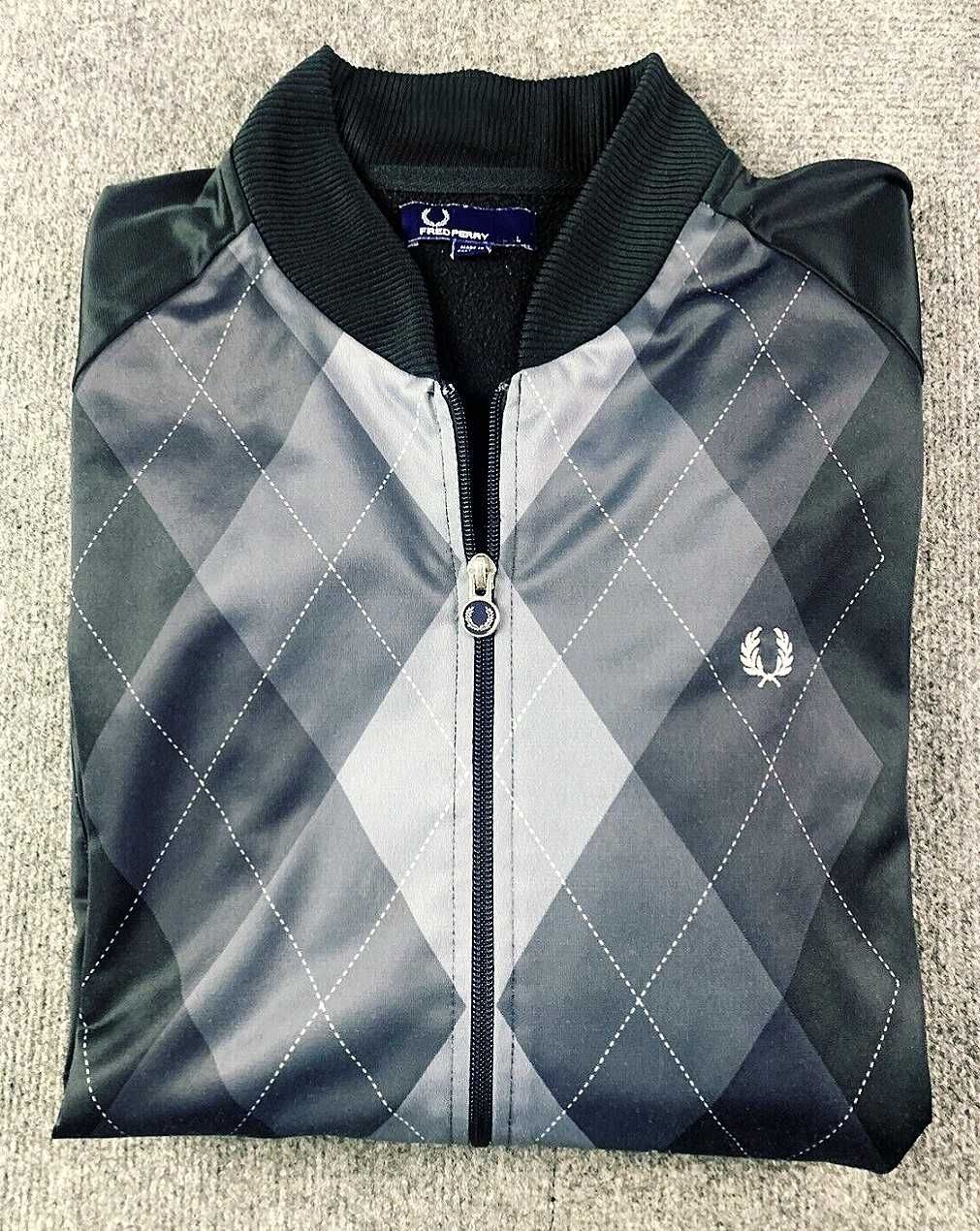 Оригинално мъжко горнище Fred Perry М - Л  ТОП !