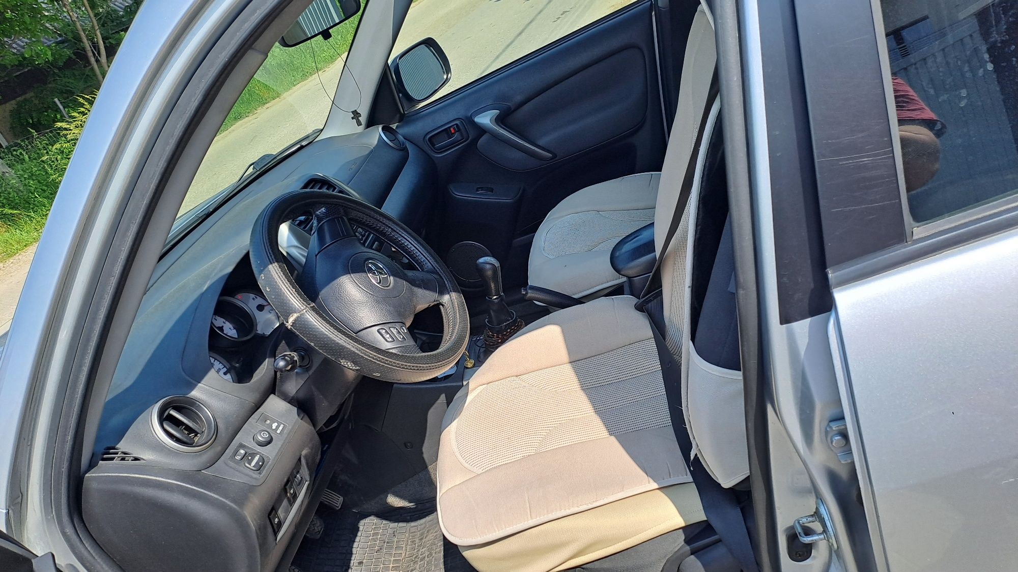 Auto Toyota rav.4 2005