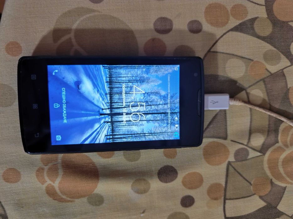 Мобилен телефон Леново