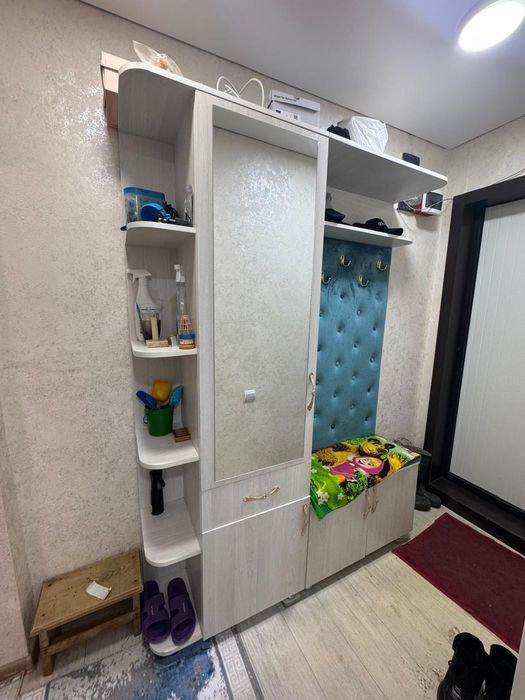 Срочно продам прих шкаф