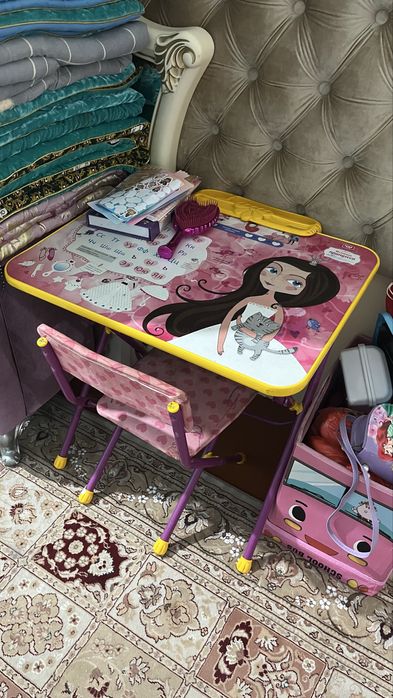 Стол и стуля детксий