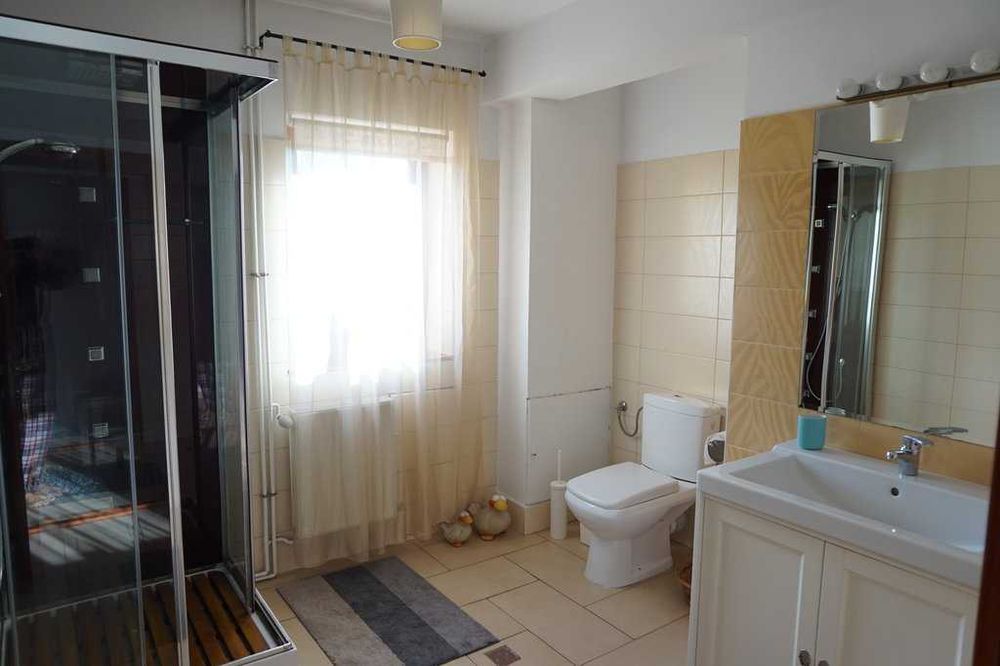 Apartament in vila, zoo Baneasa