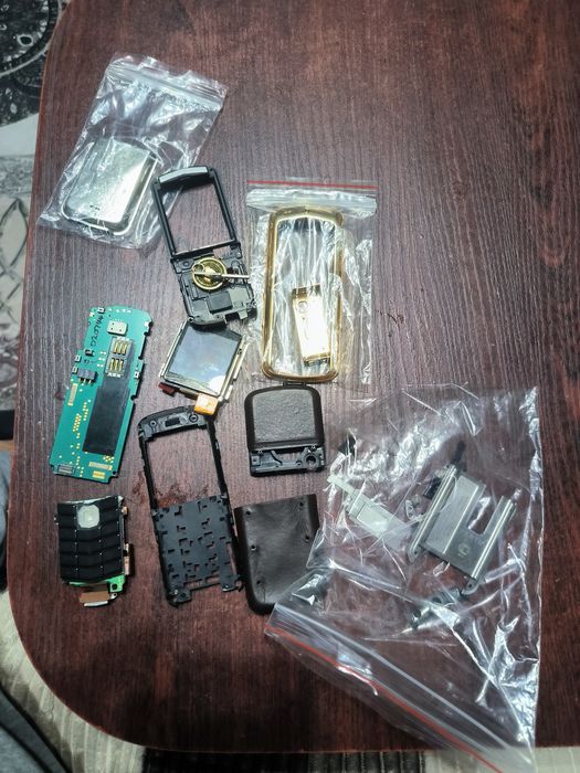 Запчасти телефон Vertu constellation gold