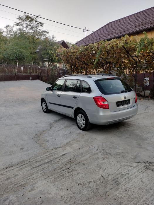 Vând Skoda Fabia 2 facelift euro 5 benzina