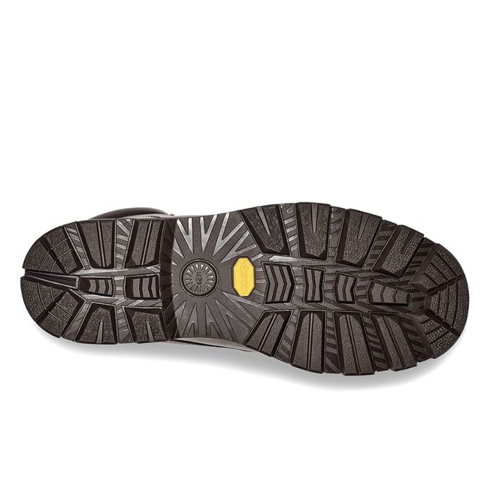Bocanci UGG, din piele naturala, impermeabili, rezistenta -20 grade