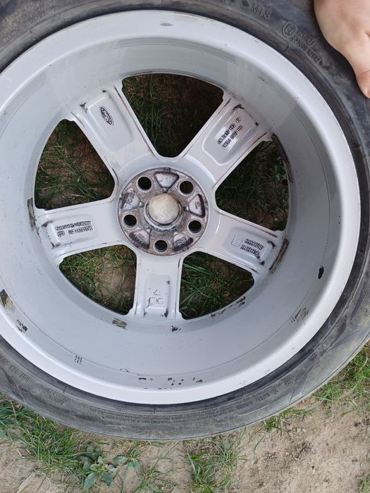 Vând jante Borbet R17  Ford Mondeo