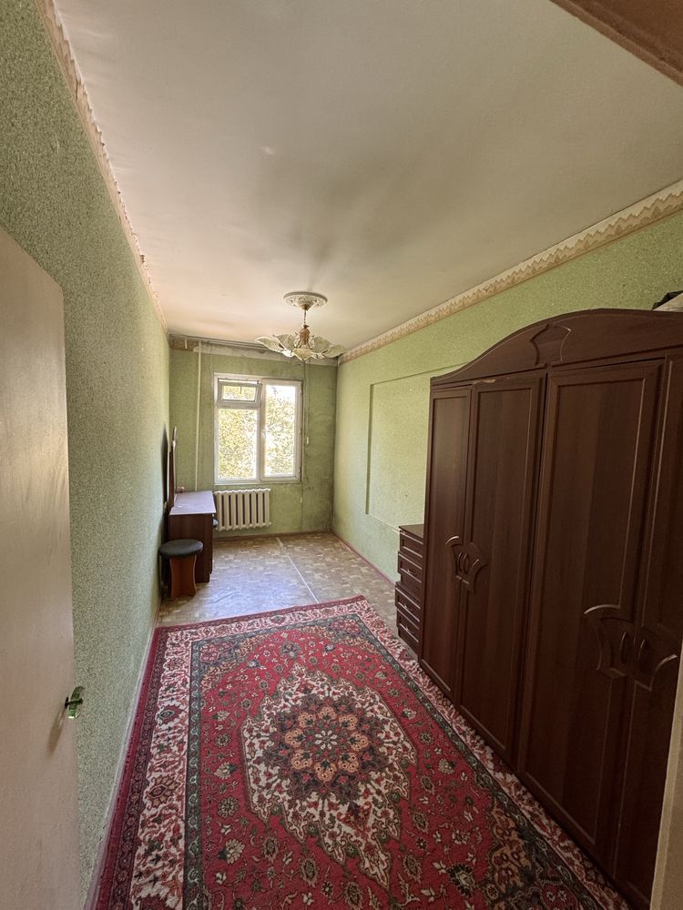 Юнусабад 4-й квартал 2/3/4 переделанная в 3 комнаты 49,78 м² торцевой