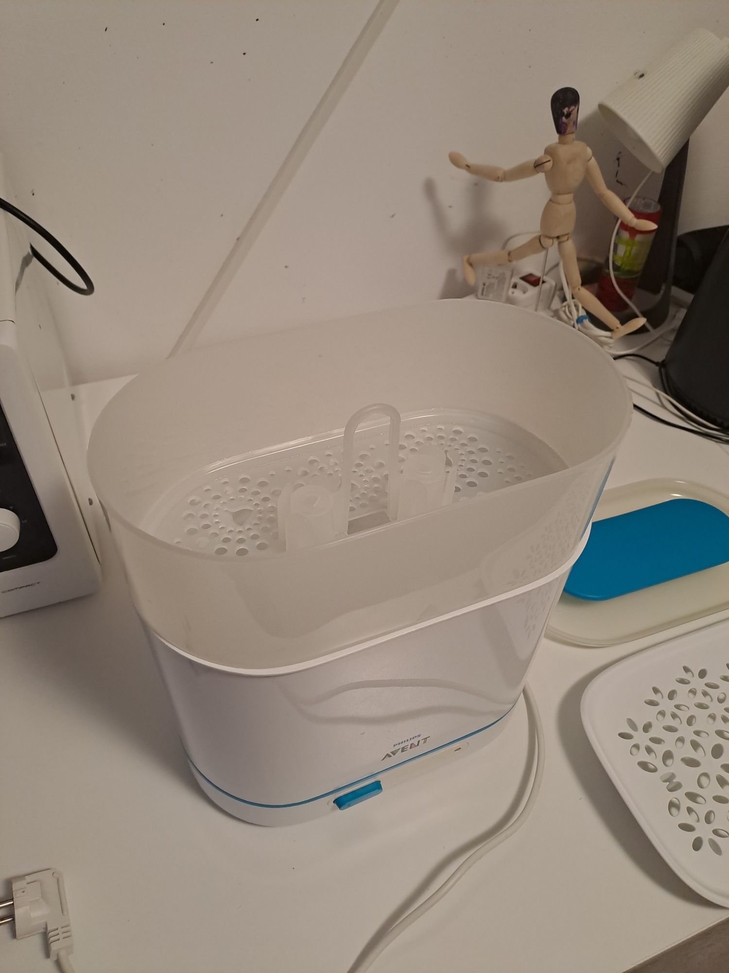Sterilizator Avent 3 in 1 + tavita pentru biberoane