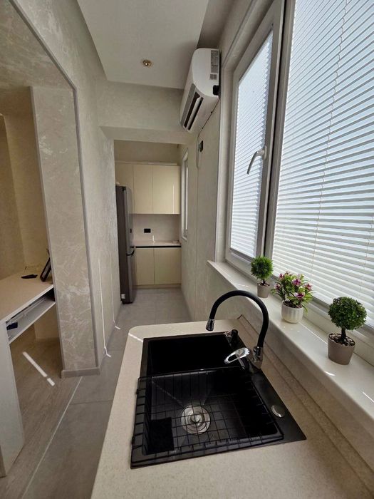 Продаётся квартира в Ц-7 Цум, Ул Афросиёб Ор Посольство Туркмении!!