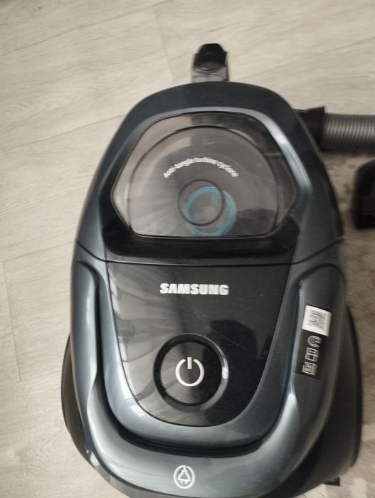 Пылесос в хорошем состоянии