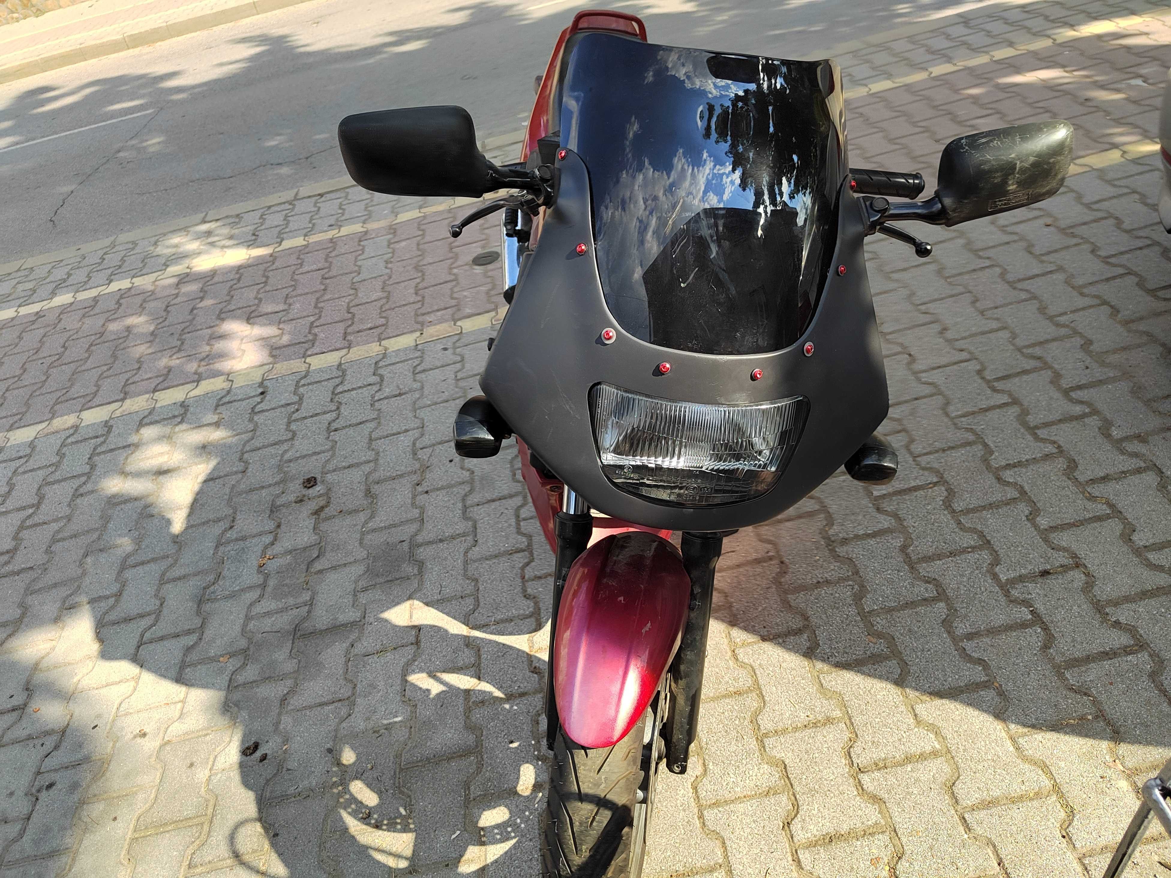 kawasaki GPZ500S