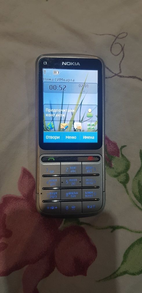 Модел Nokia C3-01 метален