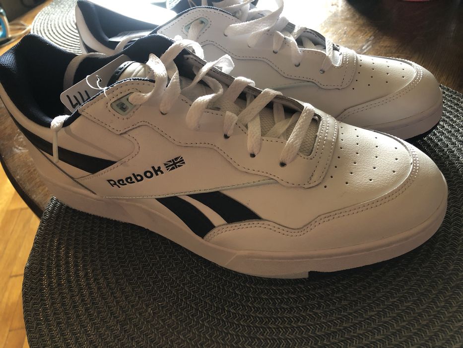 Кожени маратонки Reebok Чисто нови.