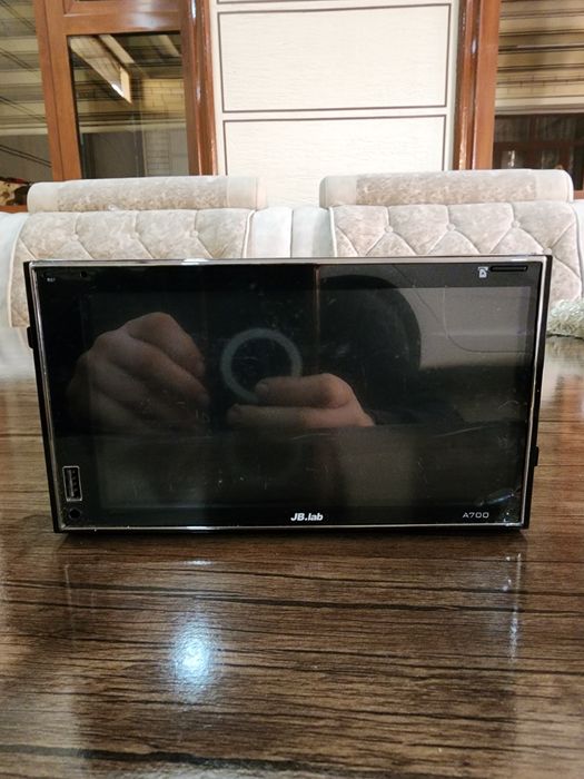 JB.lab.  A700.   Wi-Fi