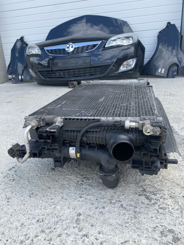 Fata completa bot capota bara fata far aripa radiator Opel Astra J
