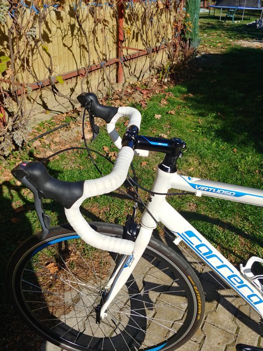 Cursiera Carrera Virtuoso impecabila cadru mediu 54 cm + accesorii