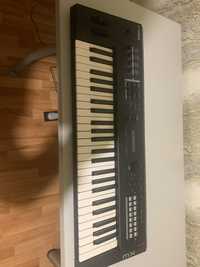 Продавам Синтезатор Yamaha МХ 49