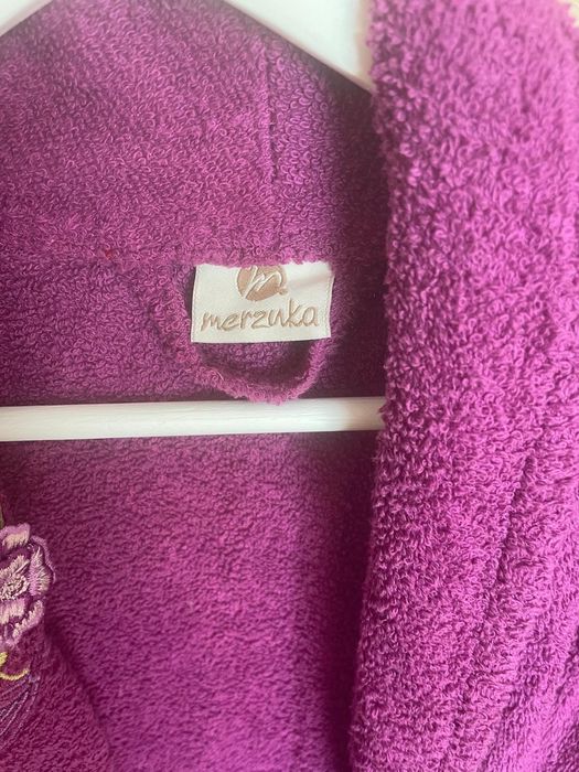 Halat de baie de culoare mov din bumbac buclat