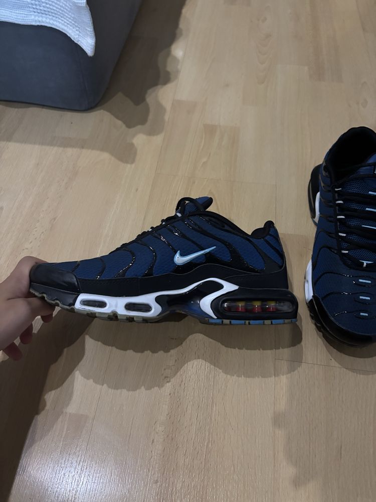 Обувки Nike tn 44