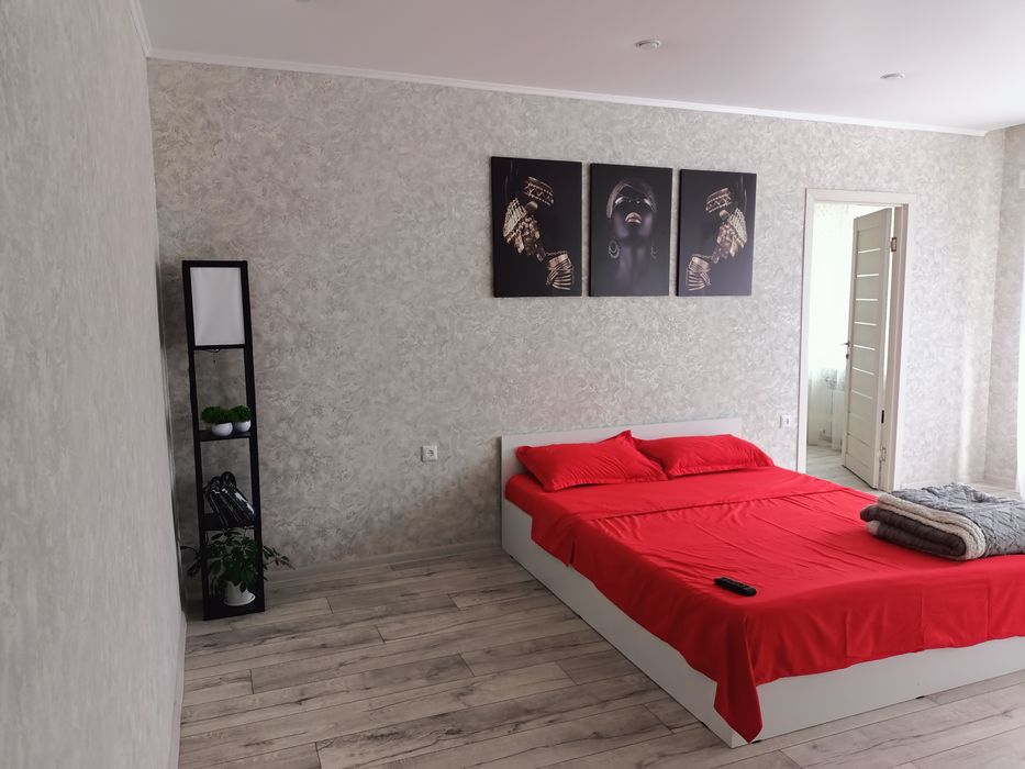 1-ая и 2-х квартира посуточно, по часам, на ночь