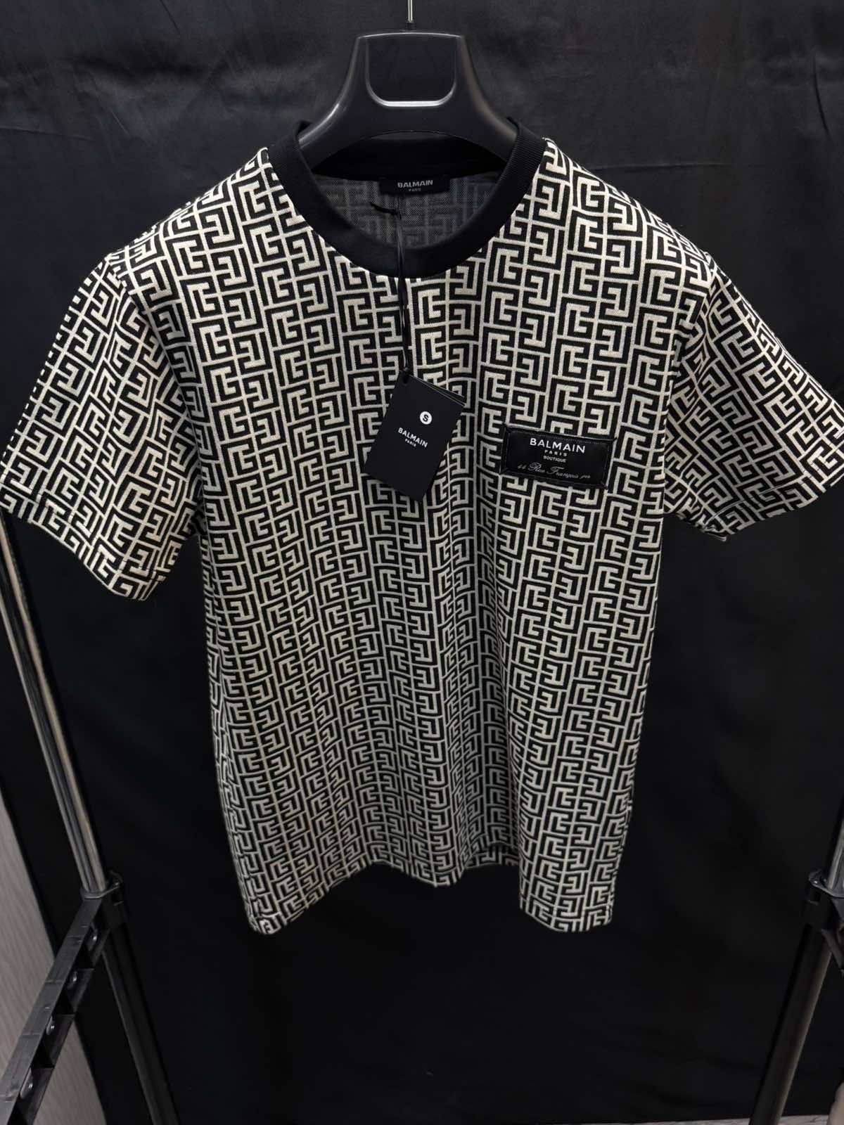 Balmain тениска високо качество