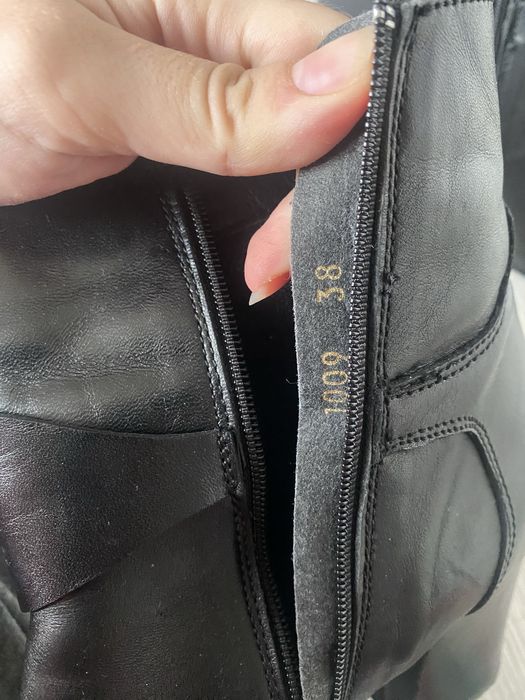 Черни боти на ток 38 като нови