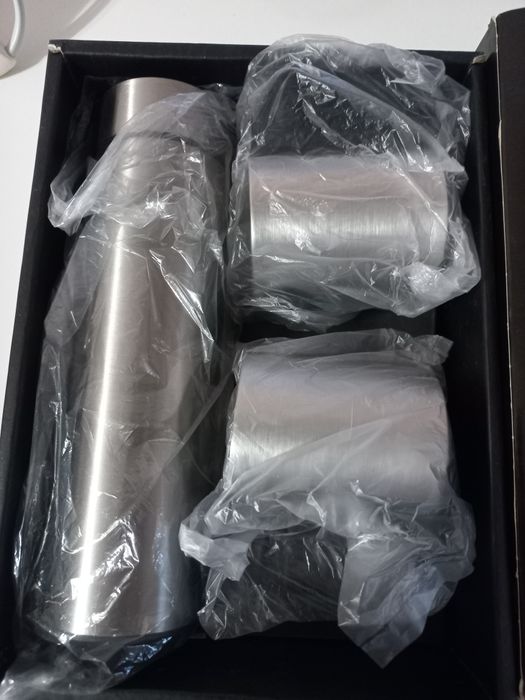 Термос и 2 кружки подарочный набор