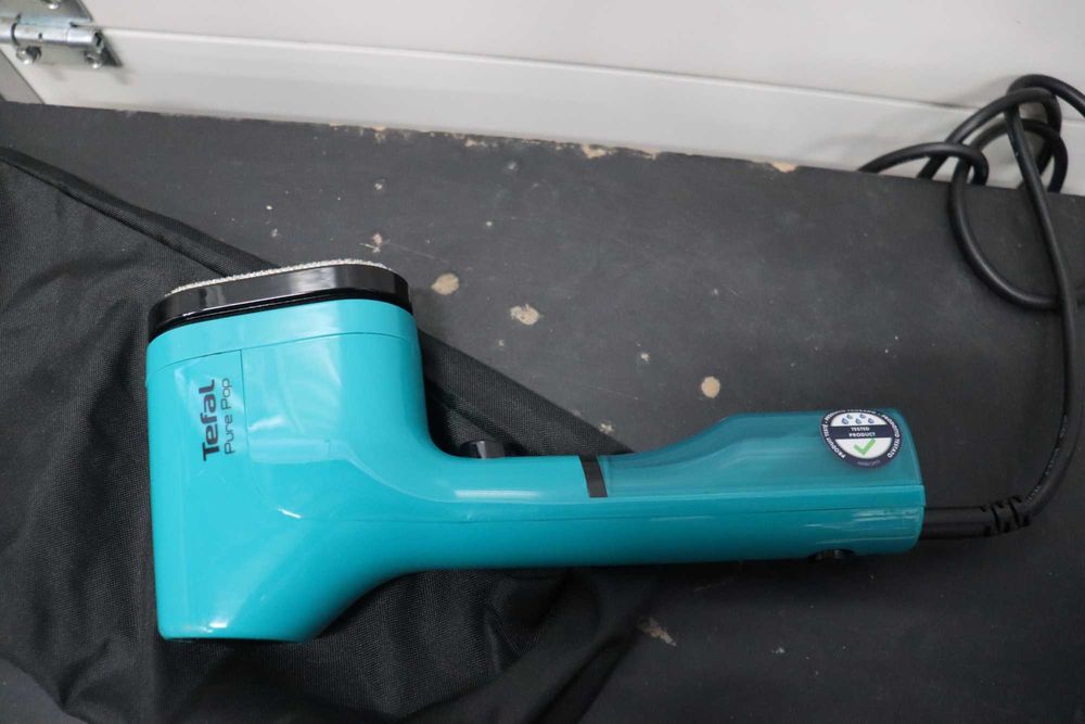 Ютия за вертикално гладене с пара Tefal Pure Pop DT2024E1, 1300W