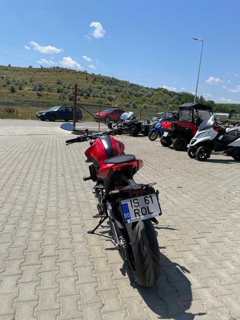 Motocicleta Ducati Monster +, ca noua, 1342 km, STOC Madras Iasi!