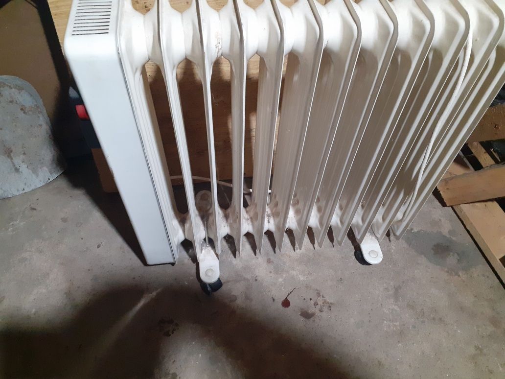 Radiator pe curent