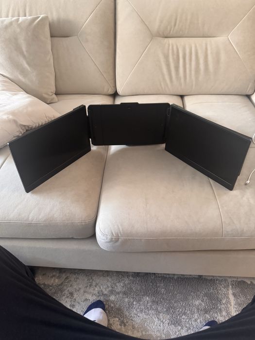 Extensie monitor laptop cu 2 monitoare