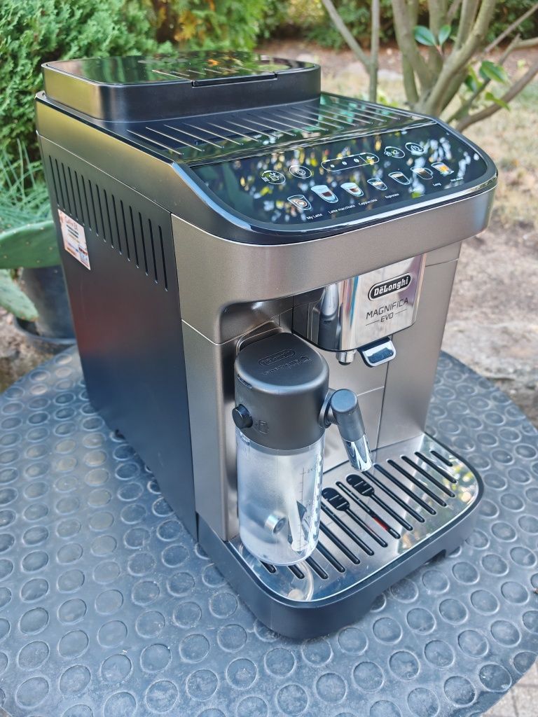 DeLonghi Magnifica EVO