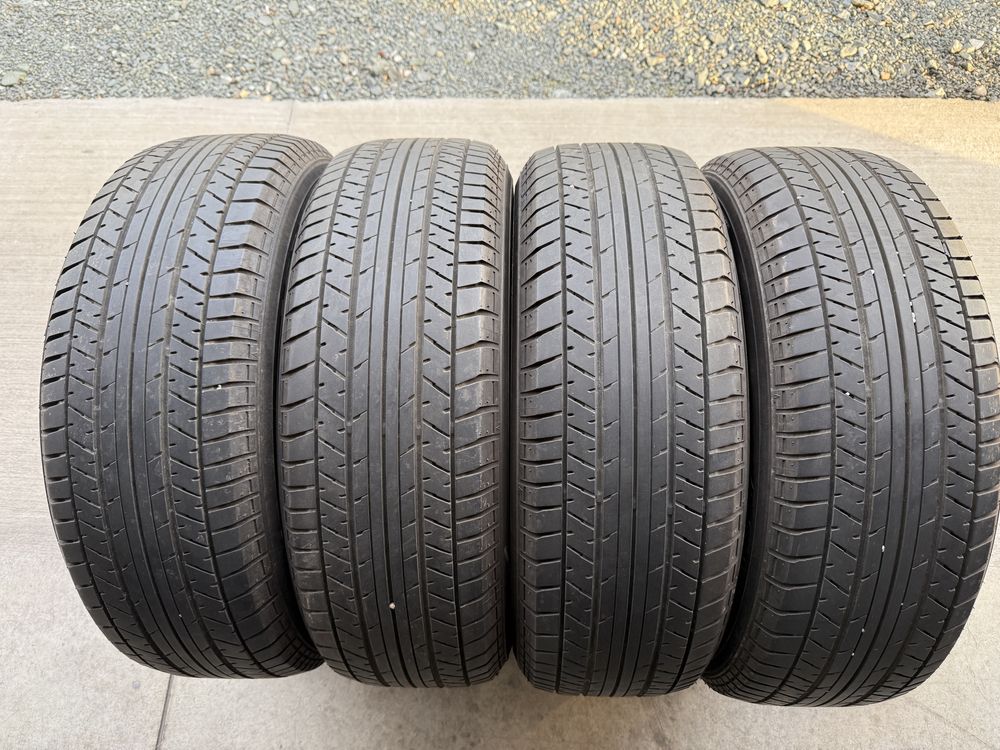 4бр. Летни Гуми 215/65R/16 -YOKOHAMA- DOT:4411- 4.7мм.