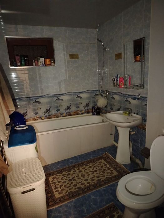 Chilonzor metro Jahon tillari yaqnida arenda