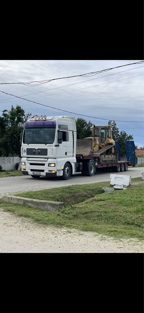 Transport utilaje grele - închiriez trailer și utilaje de construcții