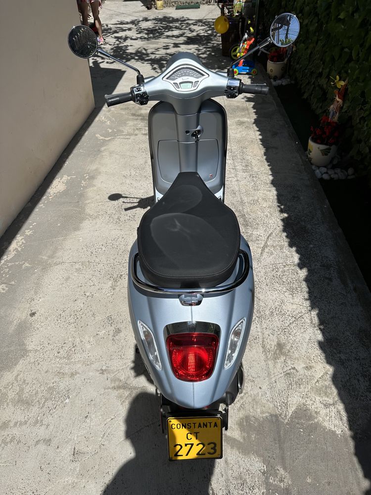 Vespa Primavera S 50 - 2022