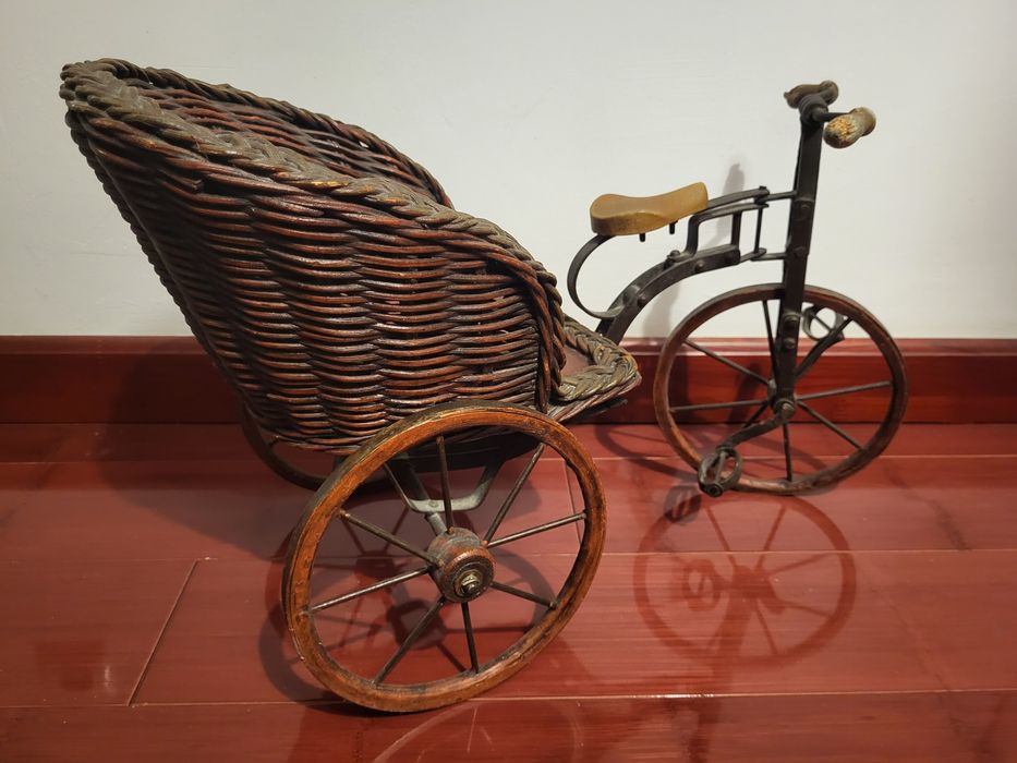 Machete lemn și alama anii 1900 colectie păpuși porțelan