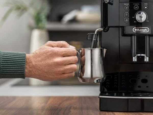Кафеавтомат Delonghi Magnifica S Smart ECAM230.13.B 1450W 15Bar