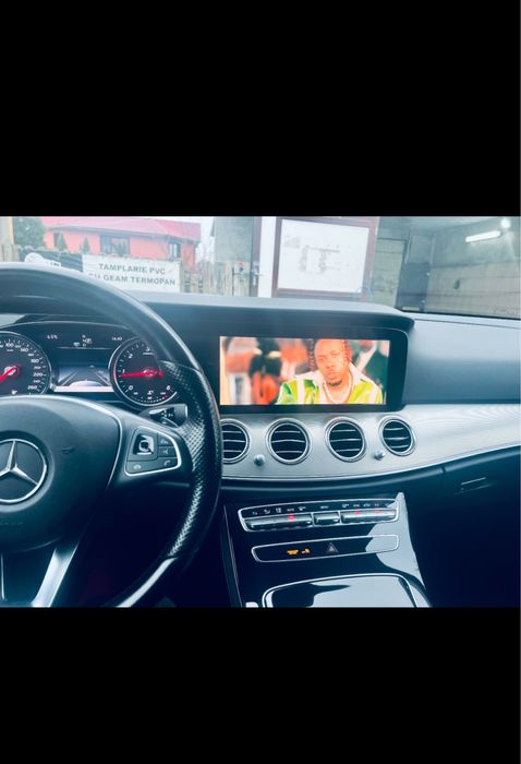 Mercedes E class impecabil direct proprietar