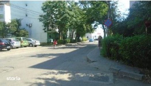 Apartament 3 camere Bacau cota 1/3, ID : R2724325