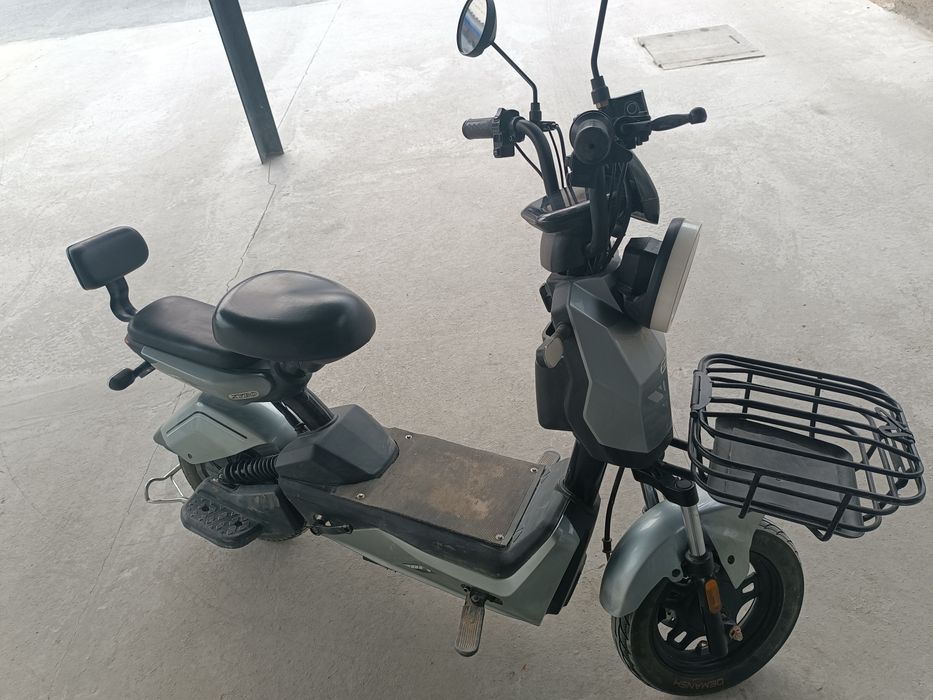 Скутер сатылады бахасы:2 млн 600