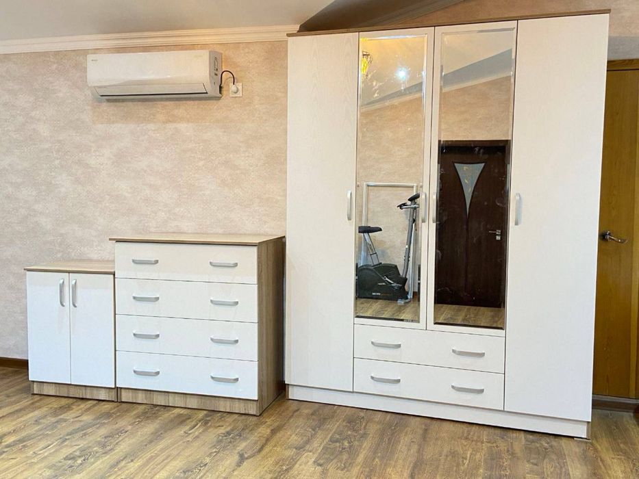 Eshik, Rom, Mebel, Kuxiniy, Zina tuzatish xizmati